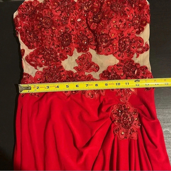 Nina Nischelle Red Floral Sheer Cocktail Party Prom Dress Size 12 Sewn In Pads - Picture 10 of 11